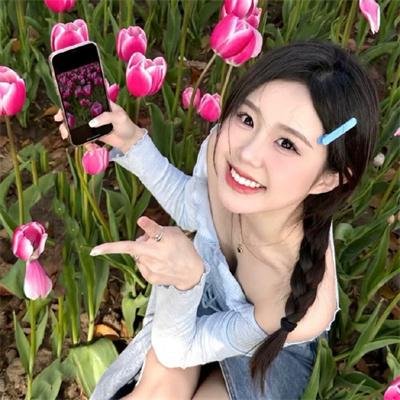 只在那里发光